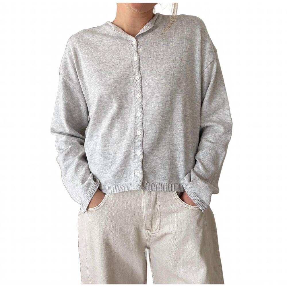 NEW THINGS BETWEEN toby buttoned cardigan top in grey